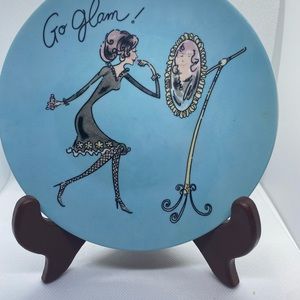 Canapé Plates.

Set of four fun canapé plates.